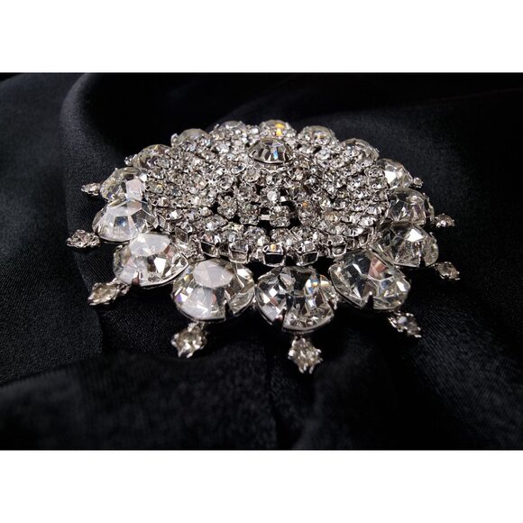 Vintage Midnight Star Clear Crystal Rhinestone Brooch Pin - Picture 4 of 6